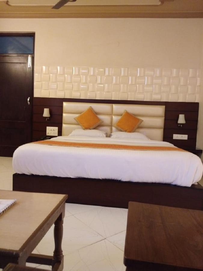 Hotel Samrat Rajasthan Hanumāngarh Zewnętrze zdjęcie