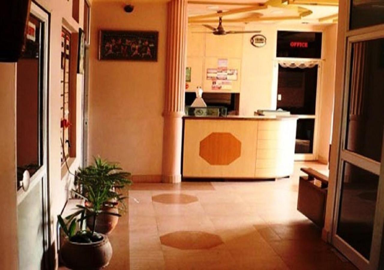 Hotel Samrat Rajasthan Hanumāngarh Zewnętrze zdjęcie