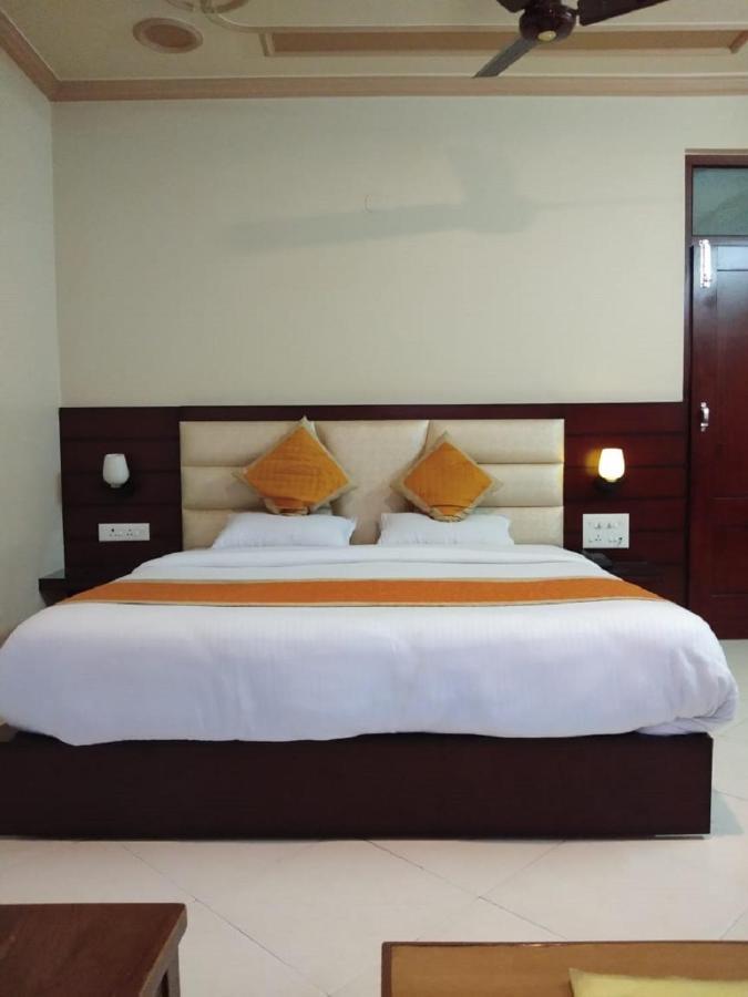 Hotel Samrat Rajasthan Hanumāngarh Zewnętrze zdjęcie